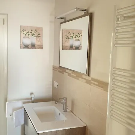 Aghel Luxury