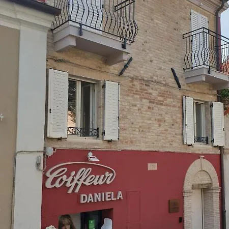 Aghel Luxury Oda ve Kahvaltı Recanati